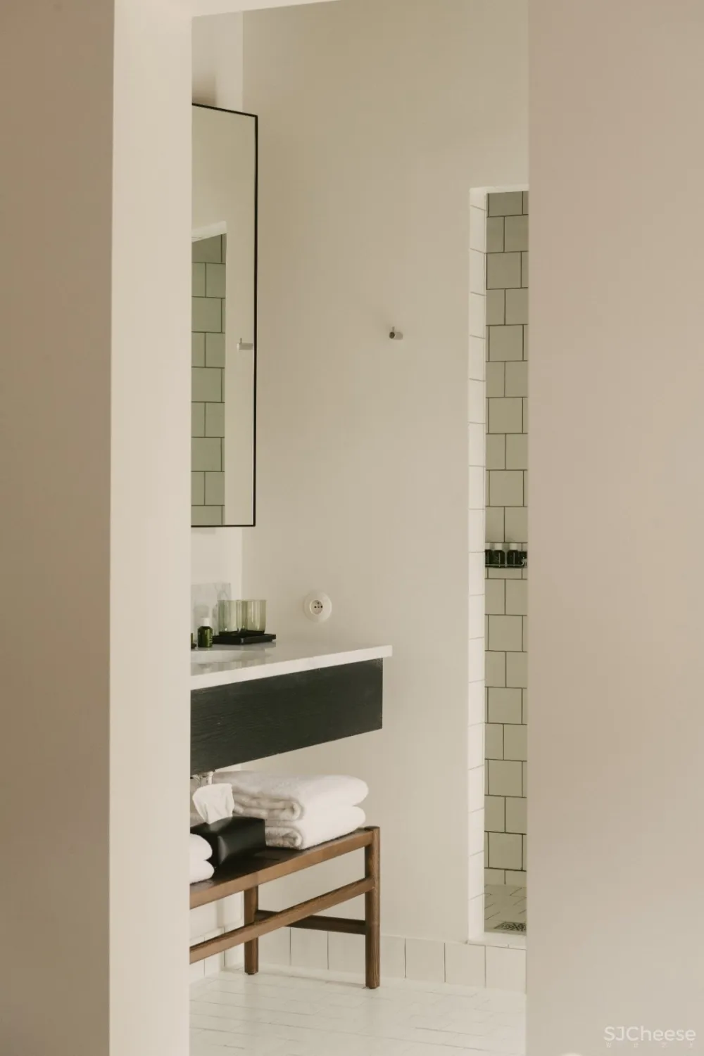 Vincent Van Duysen新作 | AUGust,宁静的城市天堂