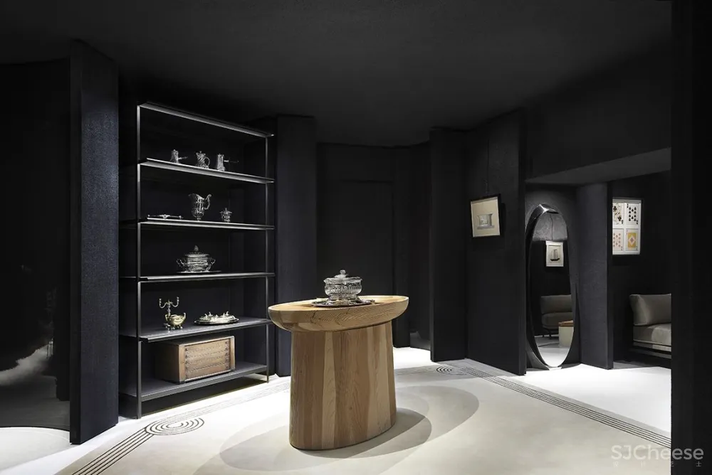 巴黎家具饰品品牌 Puiforcat 旗舰店 Tristan Auer