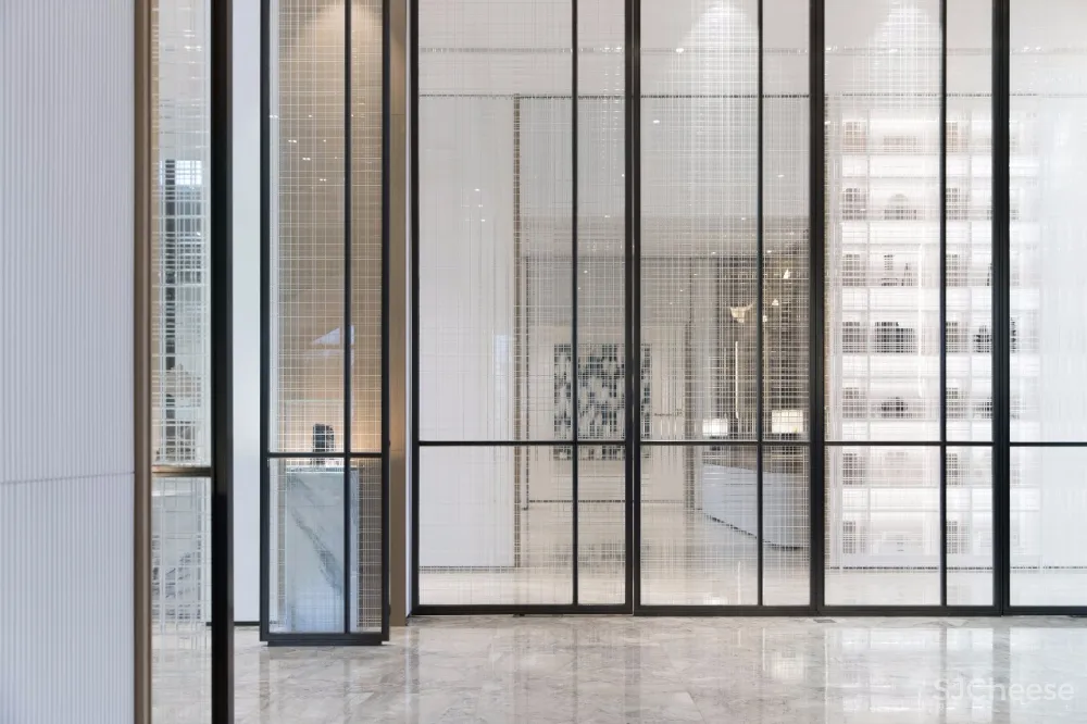 新作丨华墨国际&矩阵纵横:用艺术与自然演绎一出与空间有关的戏剧