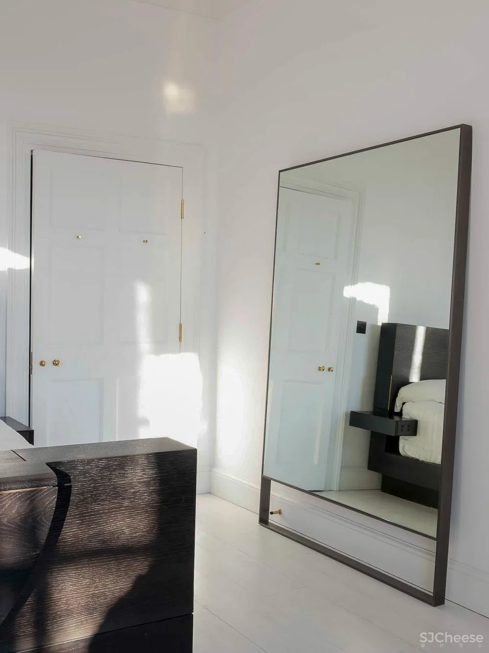 这栋联排别墅翻修后丨实在太潮了