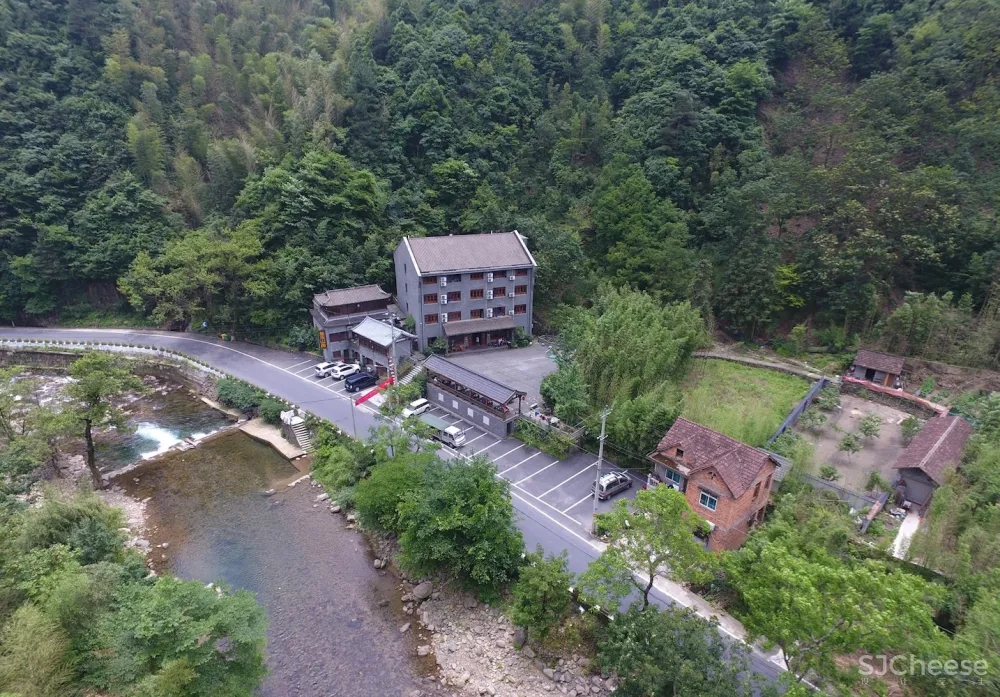 临安鱼乐山房民宿改造设计,杭州 / 久舍营造工作室