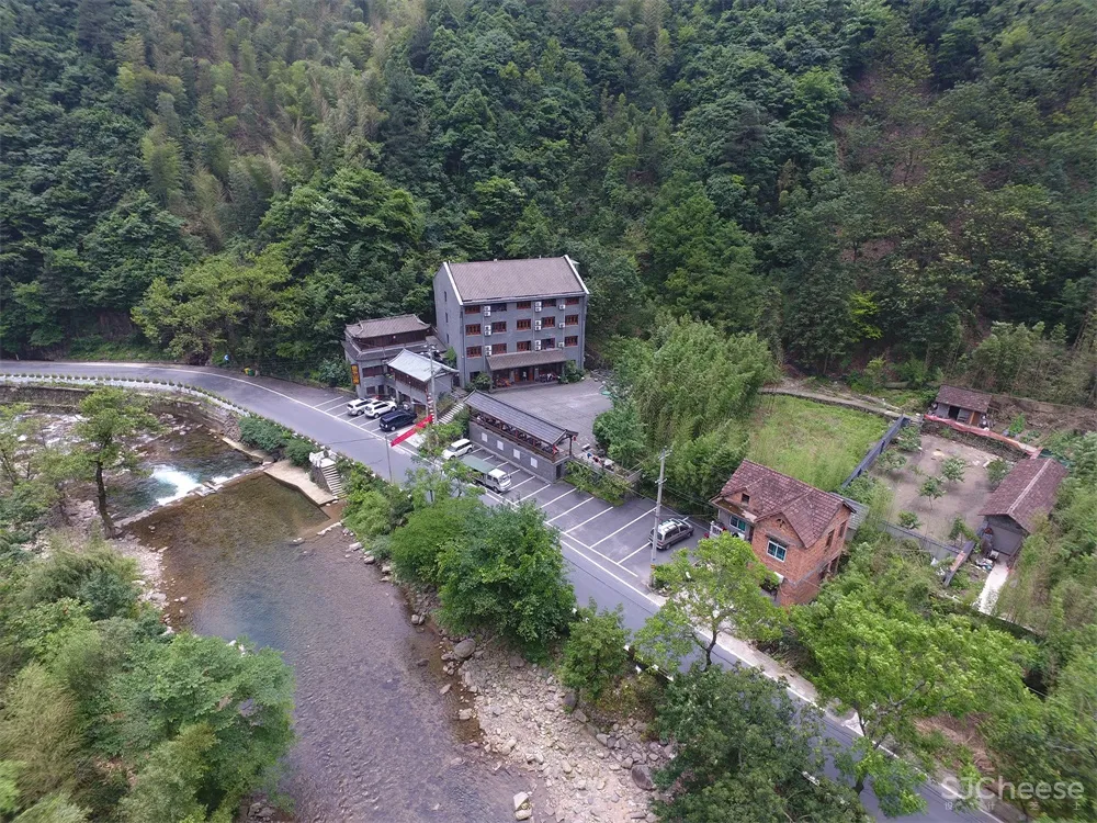 久舍营造|重见山水-临安鱼乐山房民宿改造