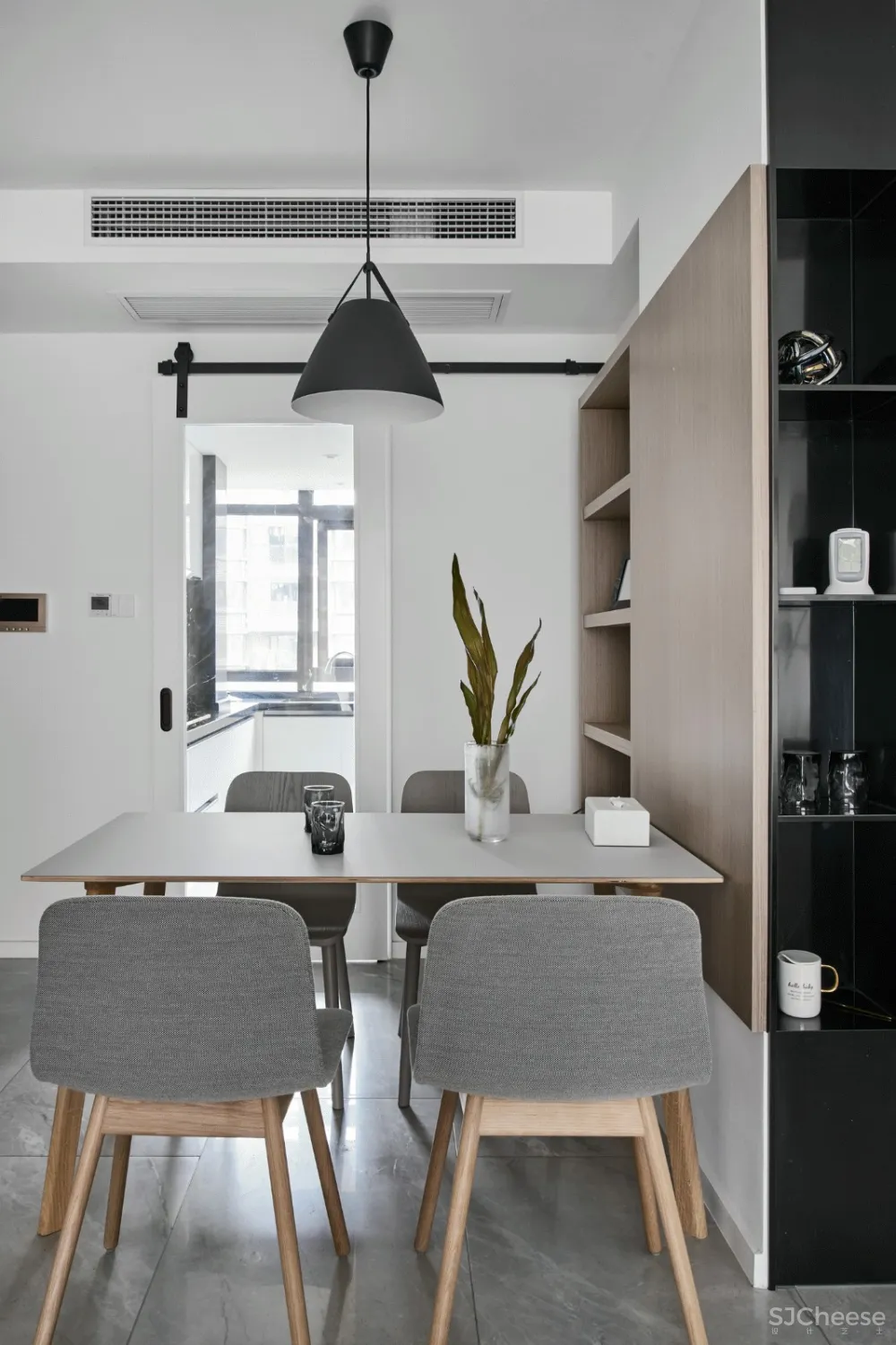 新作丨 黑 • 白 • 灰