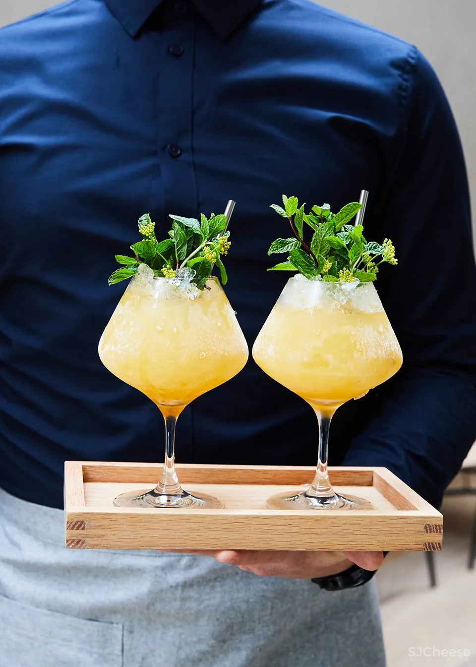 auburn餐厅室内设计,洛杉矶 / Klein Agency