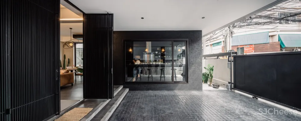 FLAT12x | 古典与现代结合的泰国住宅 Bird Bom House