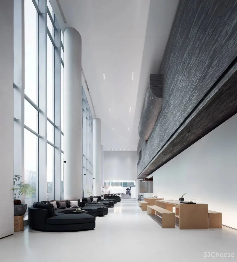 共生形态 | 极具戏剧的设计分寸