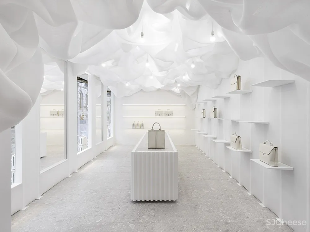 不走寻常路！这家服装店用粗糙混凝土打造高级文艺范 Studio Goss