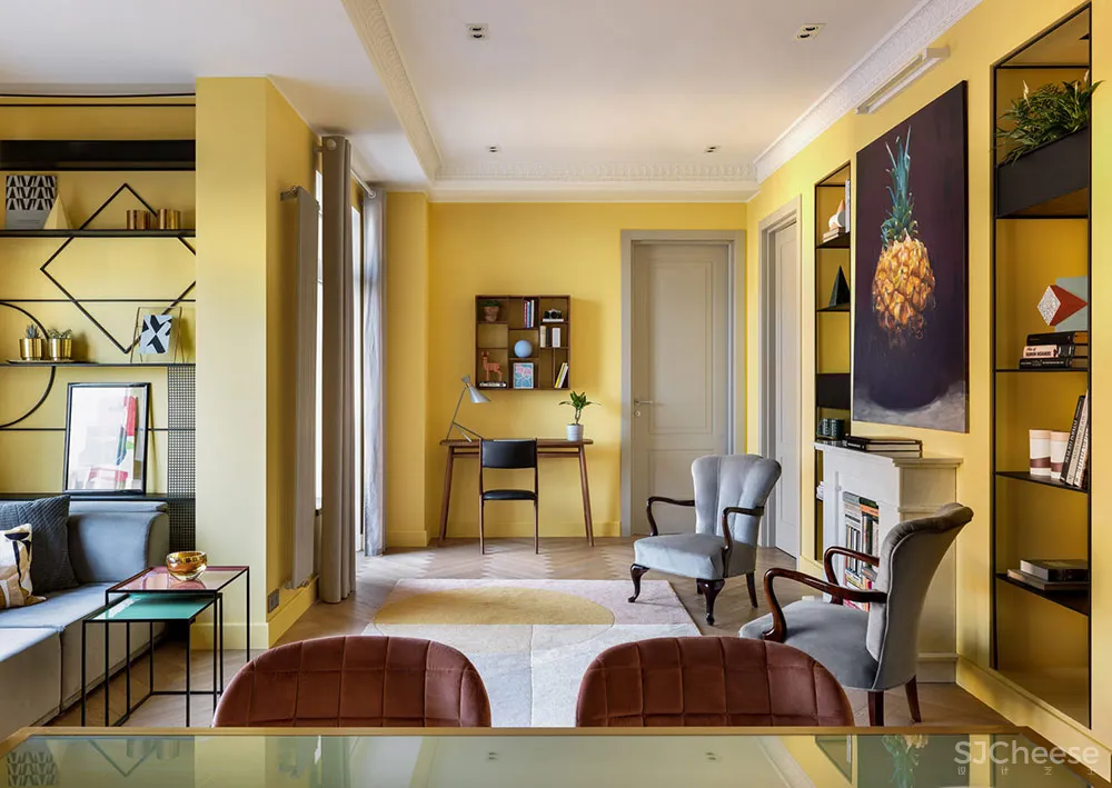 有着复古细节的70㎡莫斯科黄色公寓 Julia Faer