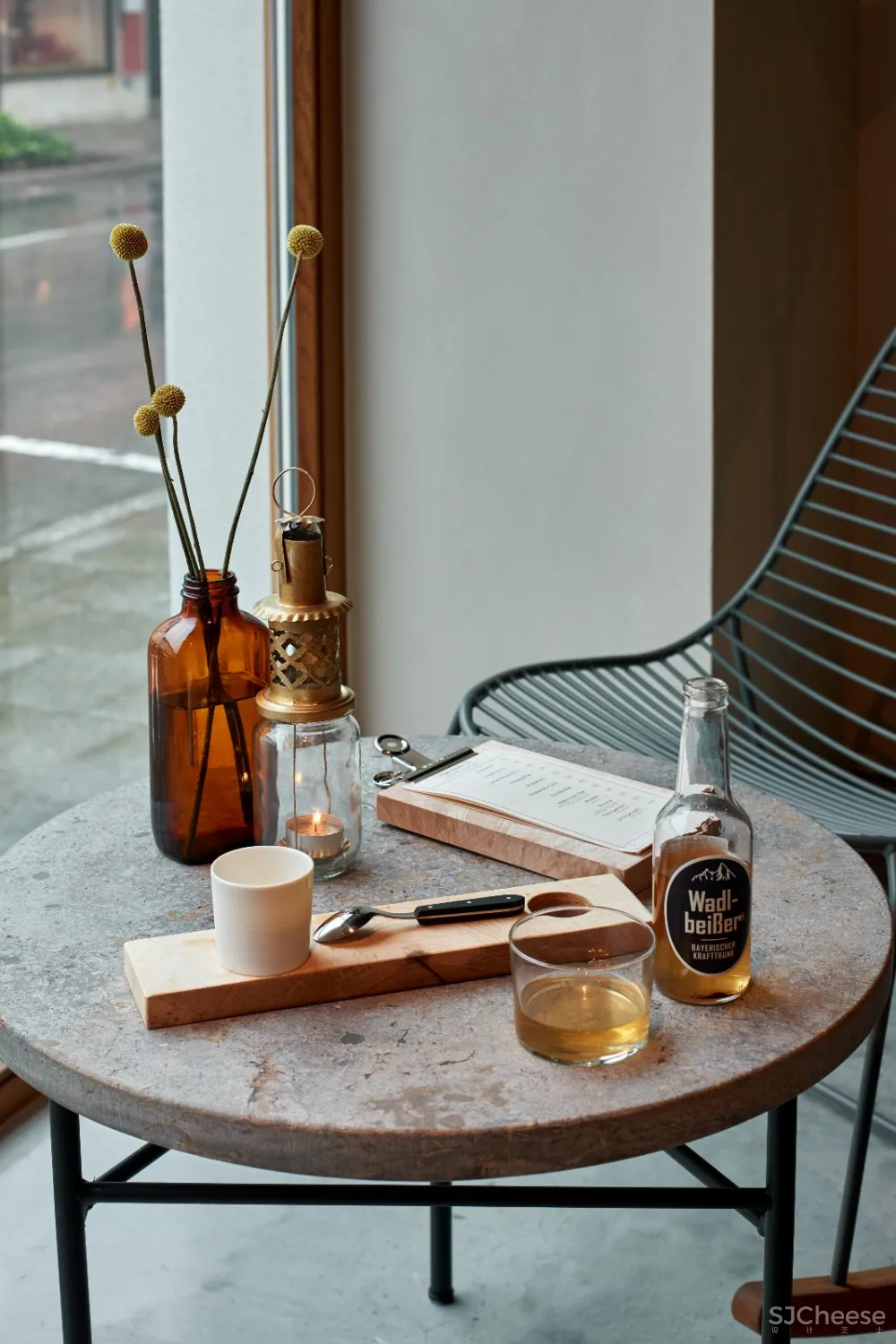 德国旧玩具店内的Wiggerl Siebzehn咖啡 小吃店 Felix Pöttinger