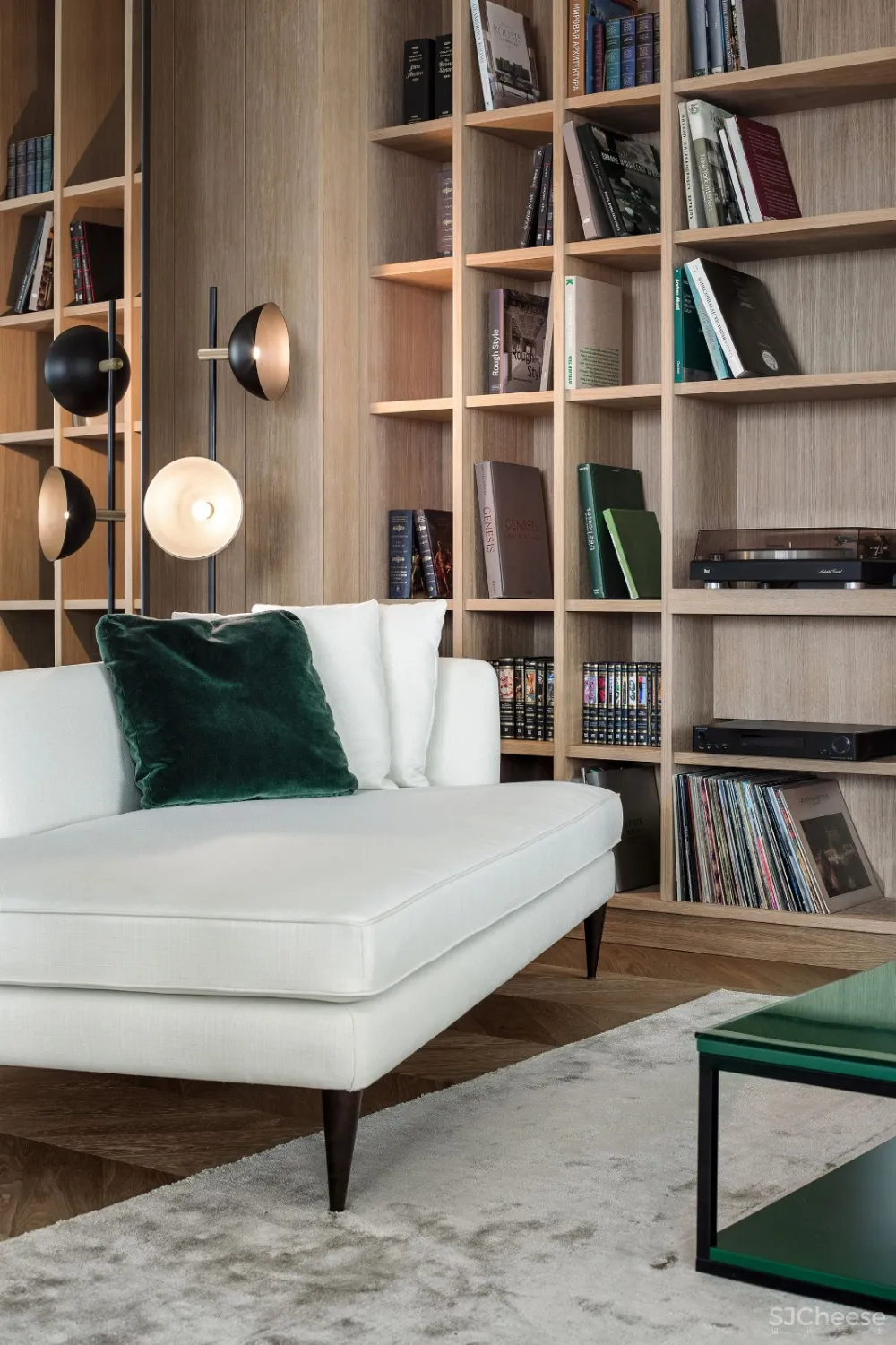 舒适主义，150m²年轻女士公寓 Balbek Bureau