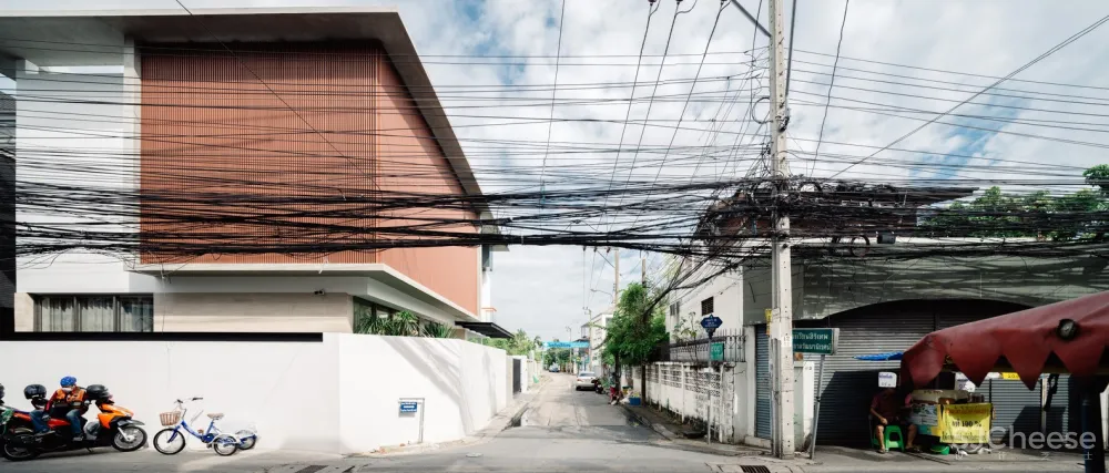 FLAT12x | 古典与现代结合的泰国住宅 Bird Bom House