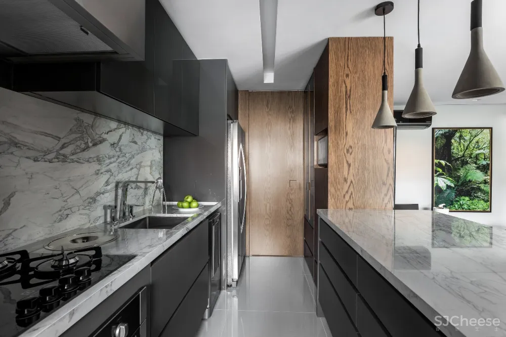 BST Architecture 光影之间的平衡