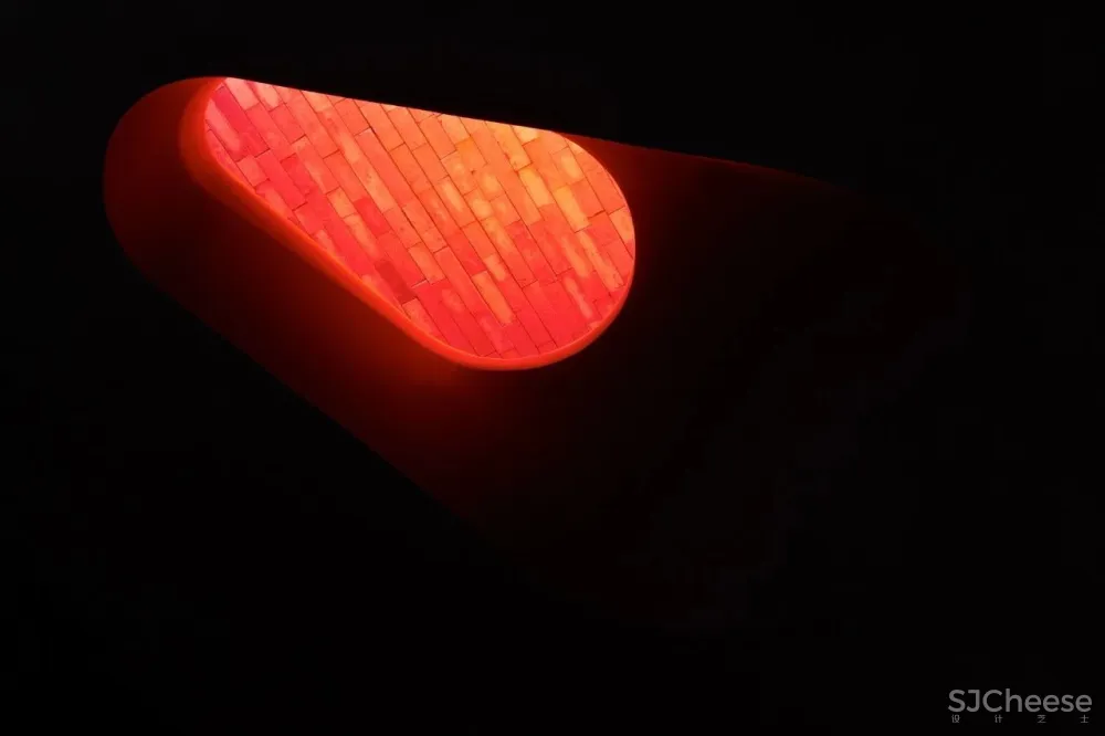 共生形态 | 极具戏剧的设计分寸