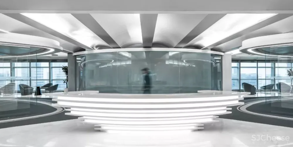 广州珠江新城CBD未来总部办公设计,满满的科技感! 加减智库设计事务所