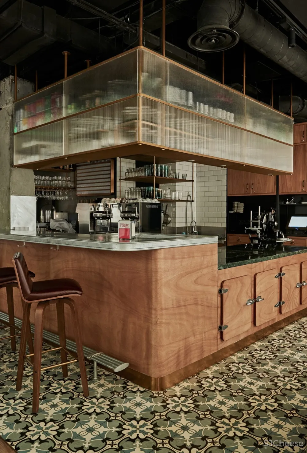 Baptiste Bohu作品 | POLUX,前卫法式休闲酒馆