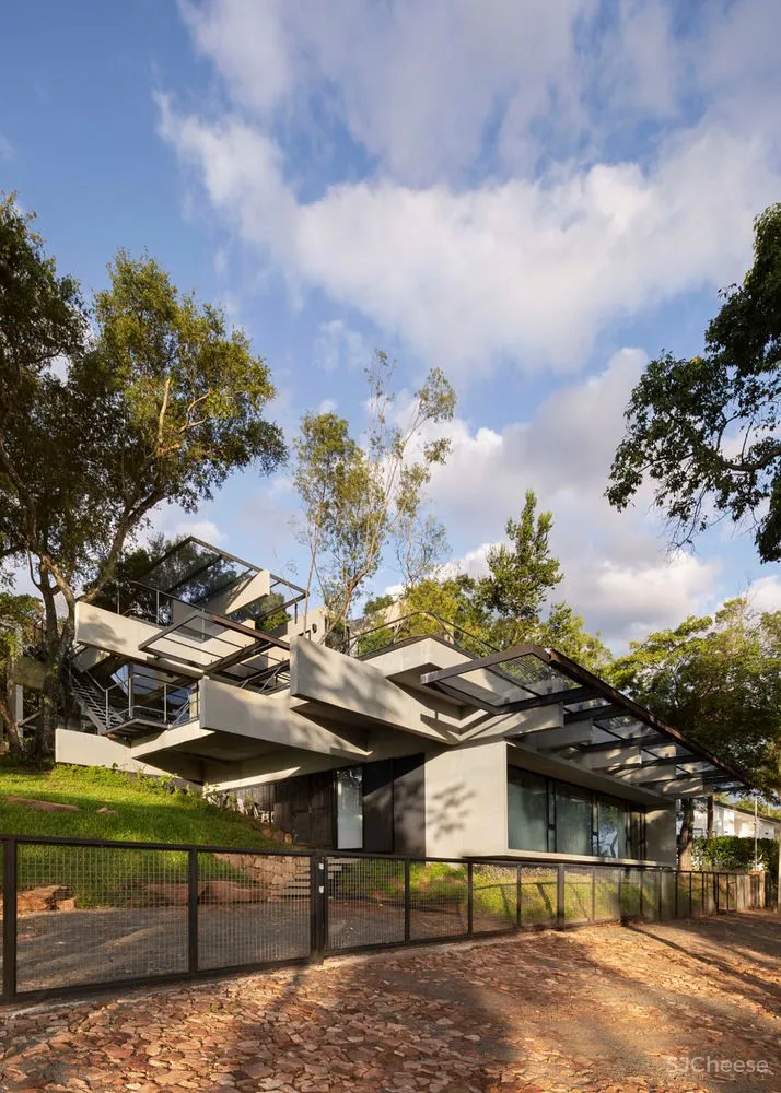 半坡之家,亦梁亦景 / BAUEN