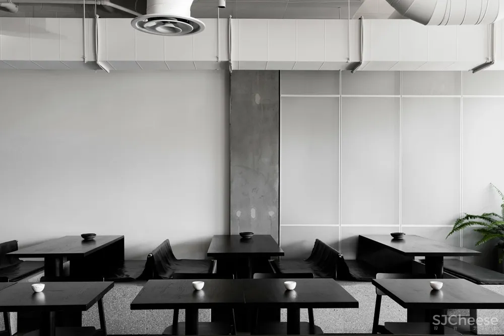 最爱极简主义?墨尔本这家咖啡店雨女有瓜! Ritz Ghougassian