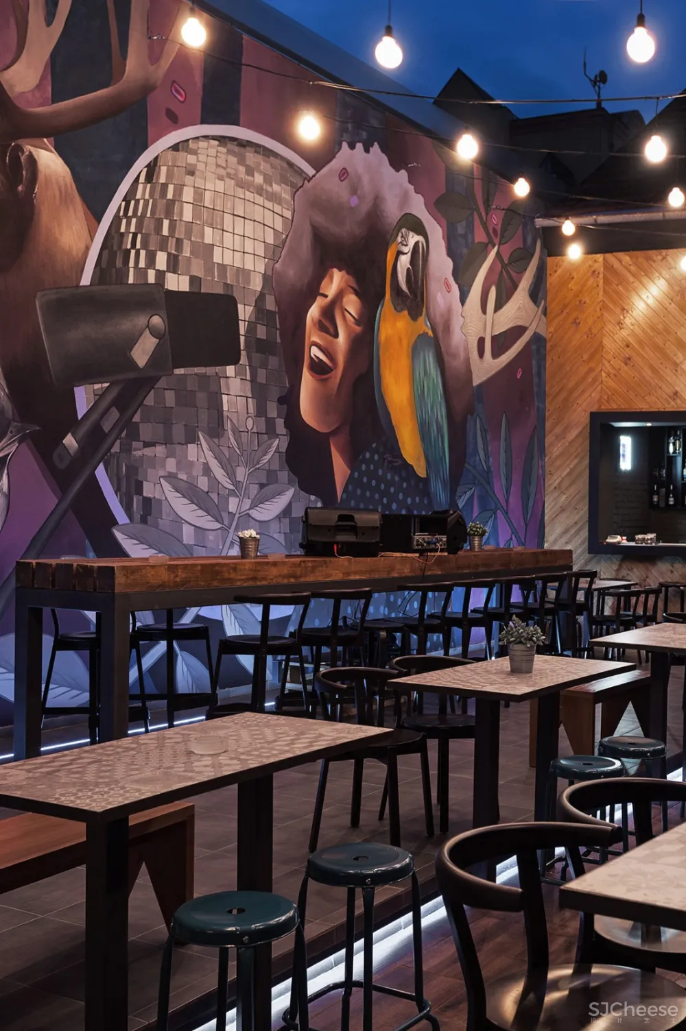 塞尔维亚Princip工业风露天酒吧 餐厅 Arhitektura Budjevac