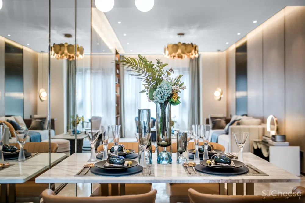 恰到好处的温柔轻奢,三户型品质美学家 SEPD圣易文设计