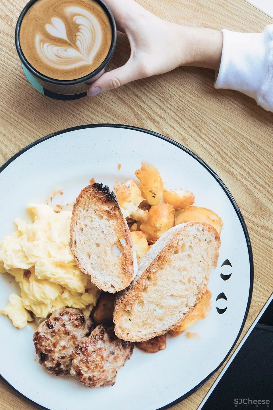 Blend Station咖啡馆品牌形象设计,墨西哥 / Futura