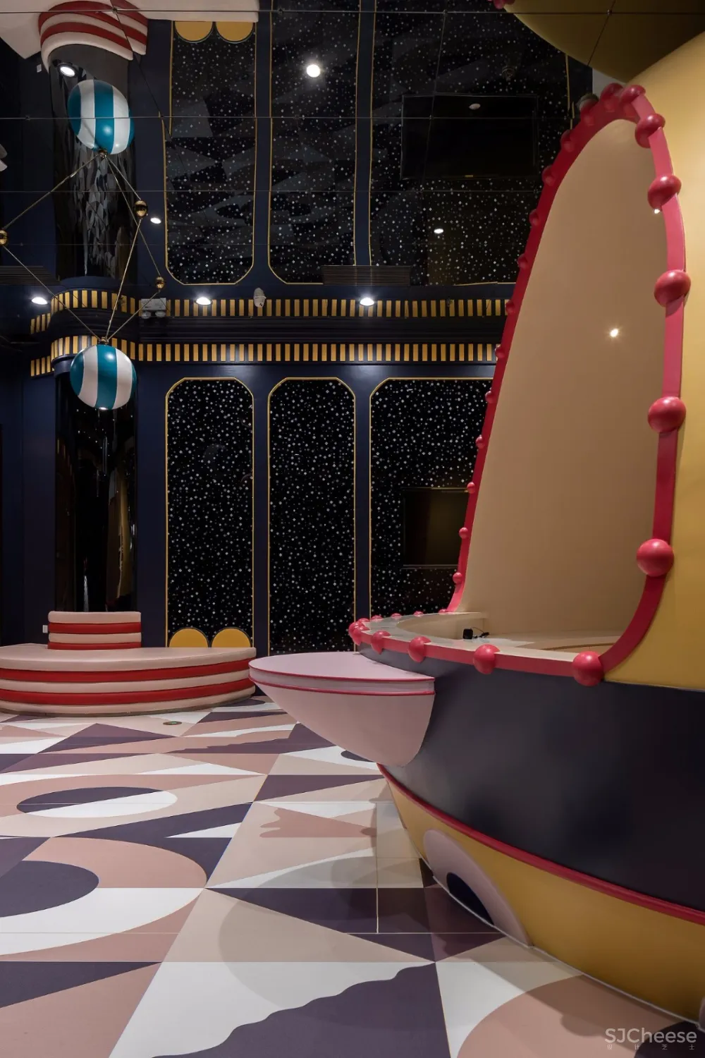 新作 | 女神李想最新打造一个超级童话的秘境星球,未开业已霸屏武汉!