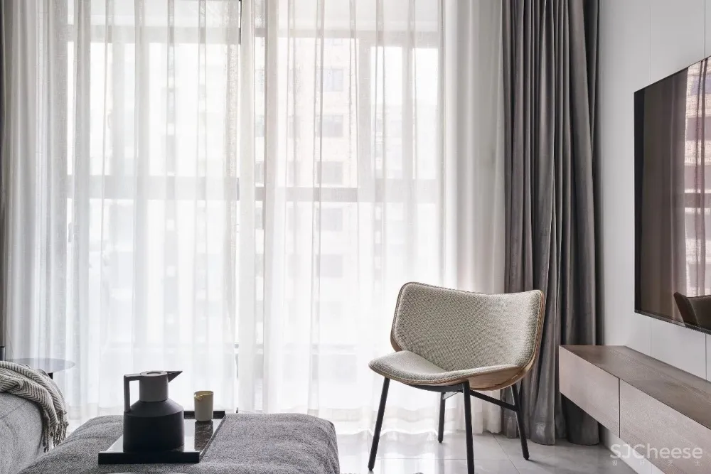 新作丨 黑 • 白 • 灰