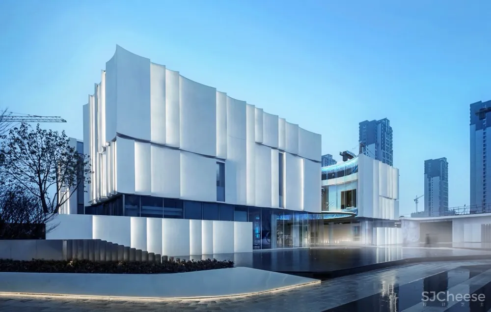 共生形态 | 极具戏剧的设计分寸