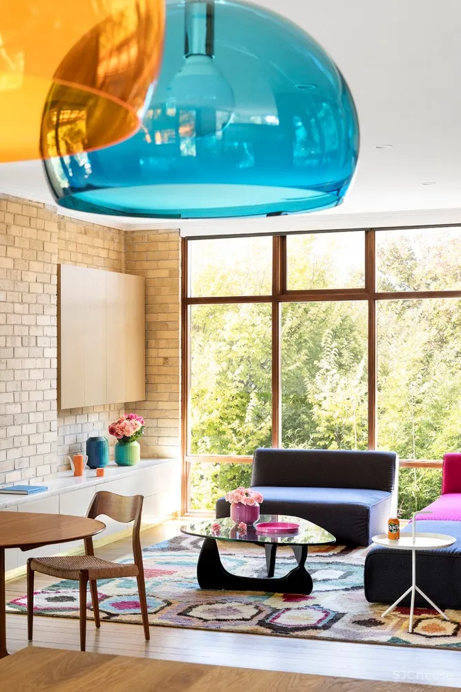 现代主义之家改造/ WOWOWA Architects