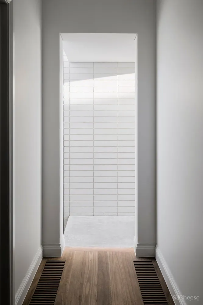 RITZ&GHOUGASSIAN：澳大利亚极简住宅 Edsall Street House