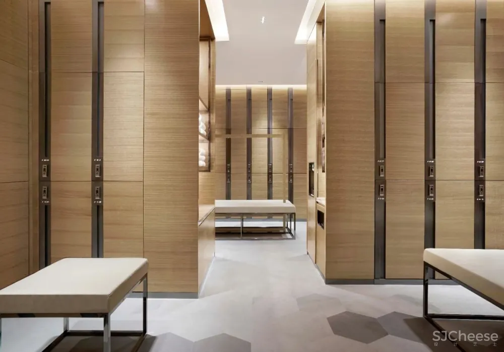 新作 | 复星集团 · BFC 外滩金融中心空中健身会所 · 连自成重磅新作