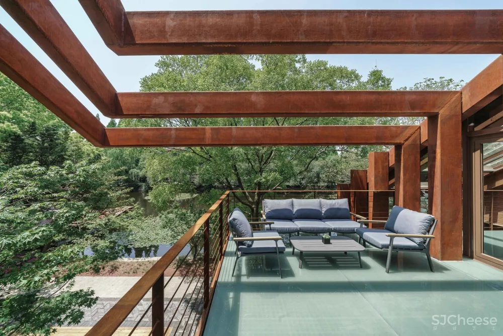 在记忆与希望之间-华东师范大学丽娃河畔书吧修缮，上海 / 上海日清建筑设计有限公司