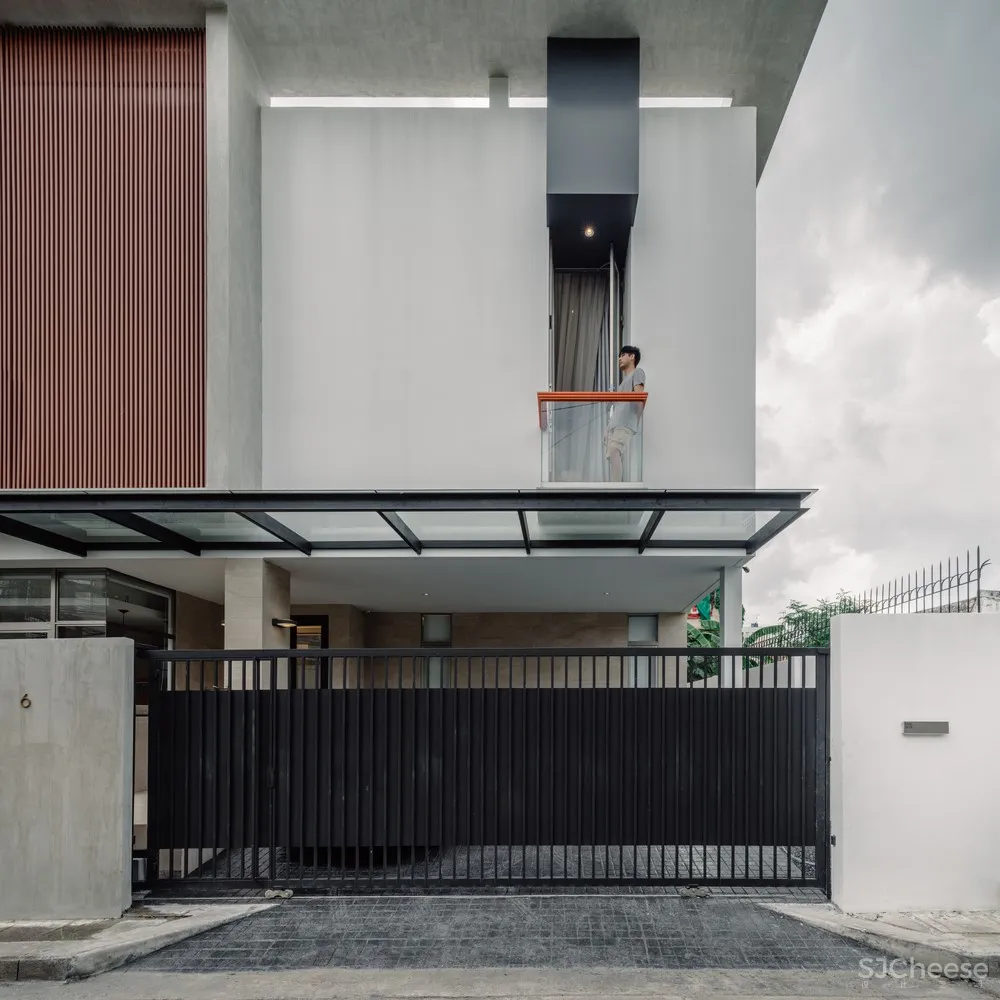 FLAT12x | 古典与现代结合的泰国住宅 Bird Bom House