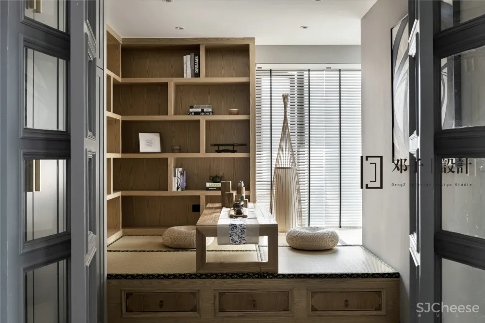 167㎡水晶灯与玛吉斯陀螺椅的完美会面 邓子设计