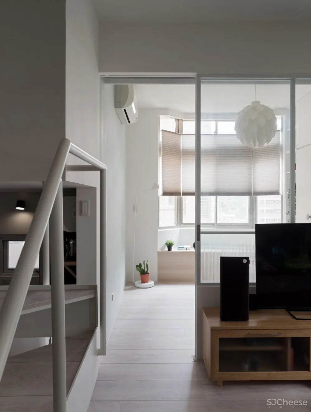 《The Loft》纯净北欧风 十一日晴空间设计