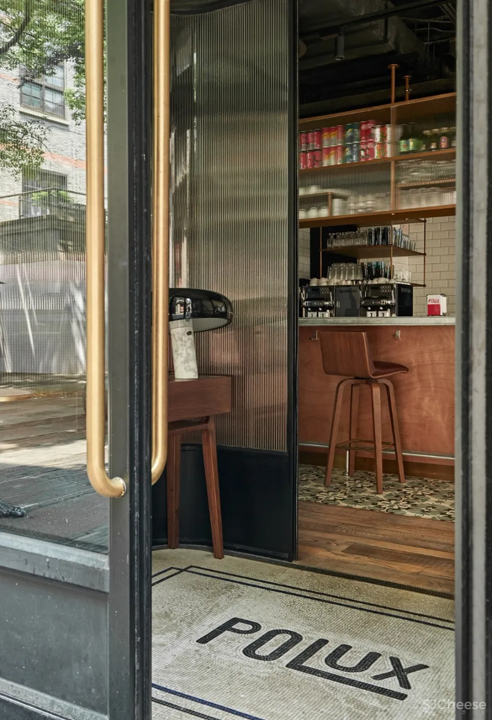 Baptiste Bohu作品 | POLUX,前卫法式休闲酒馆