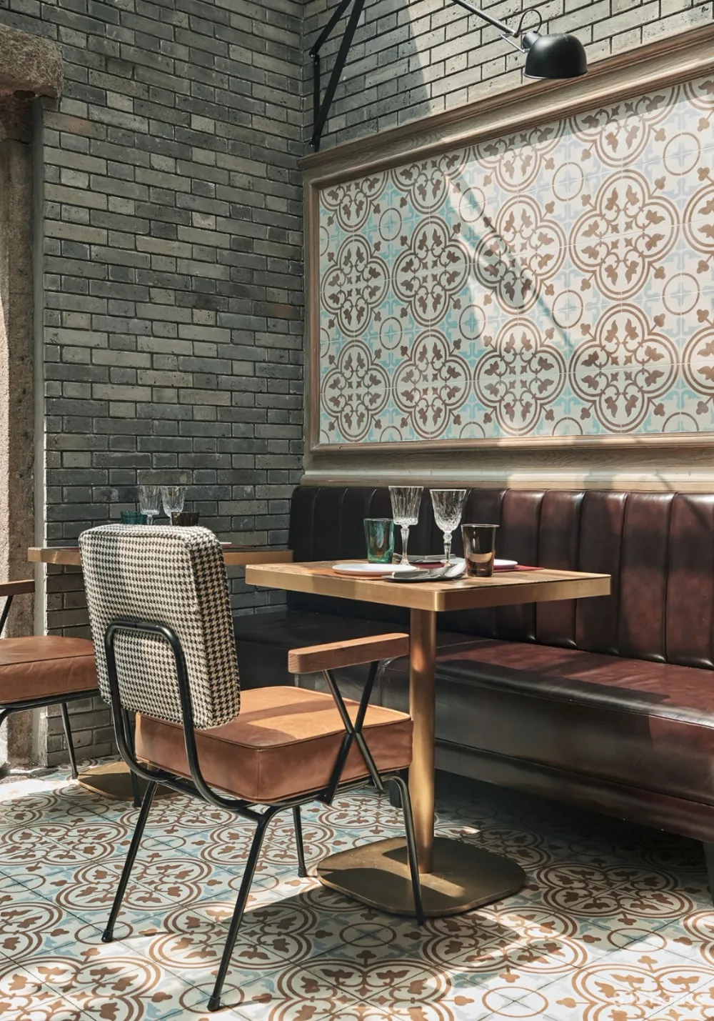 Baptiste Bohu作品 | POLUX,前卫法式休闲酒馆