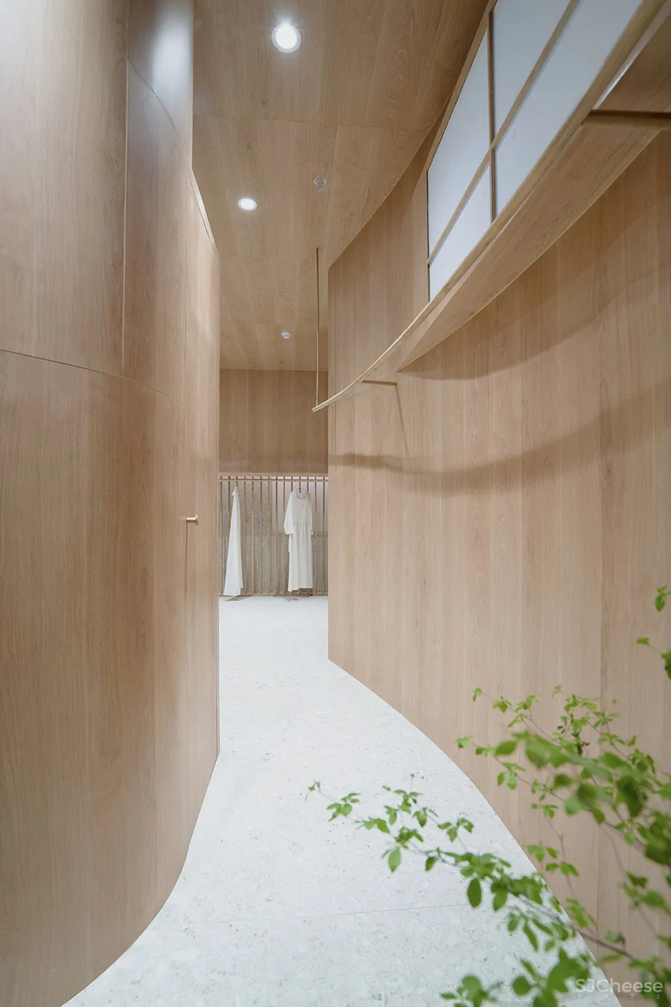 “面料”带给空间的卷曲与自由,北京“往夕”服装工作室 帕姆建筑