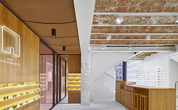 地方特色和品牌美学的结合,巴塞罗那MYKITA眼镜店