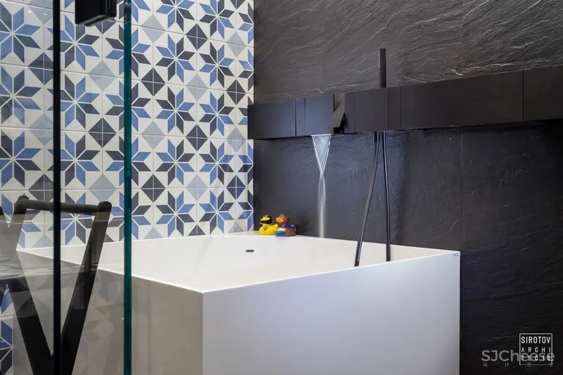 基辅市中心76㎡年轻男士公寓 Sirotov Architects