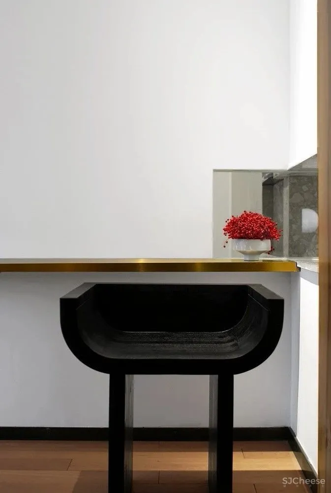 干净、优雅、艺术的办公空间设计