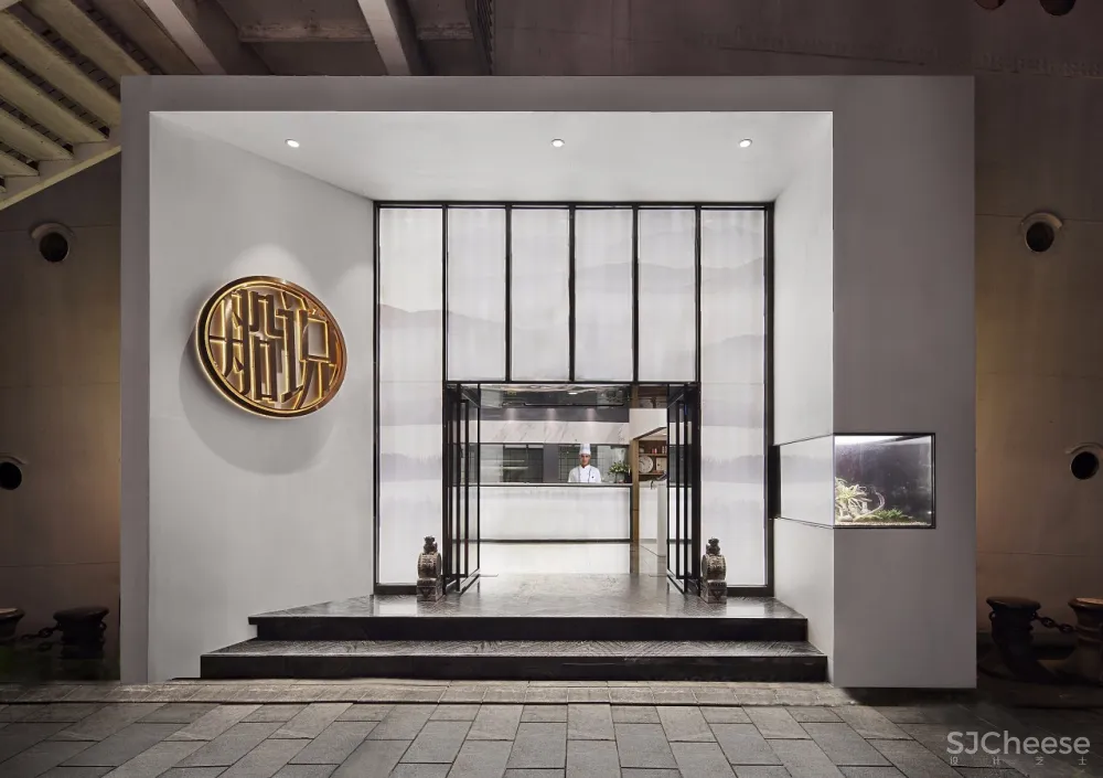 深圳餐厅空间设计【艺鼎新作】海上生明月，天涯共船说