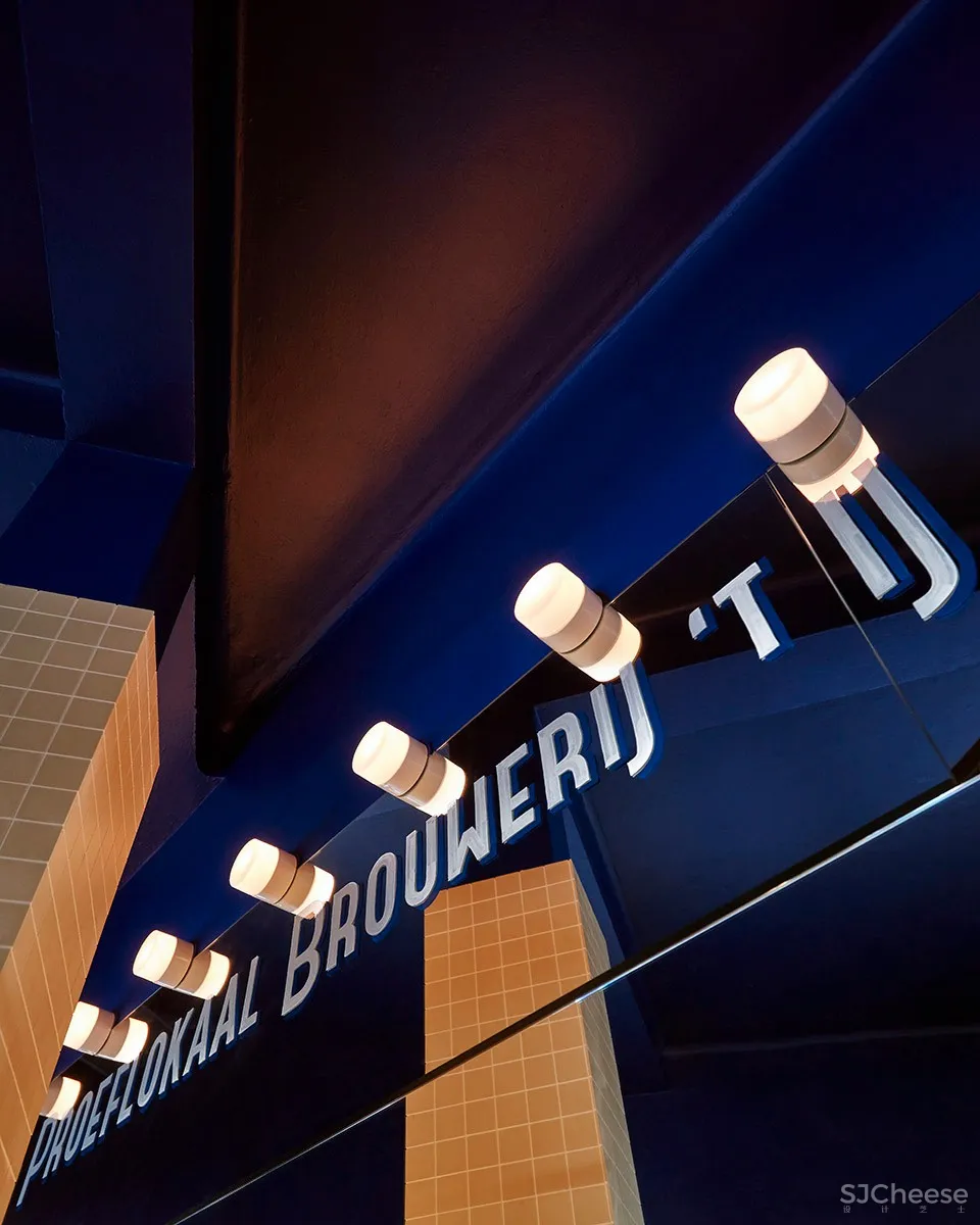 新作 | Studio Modijefsky:阿姆斯特丹 Blauwe Theehuis酒吧餐厅