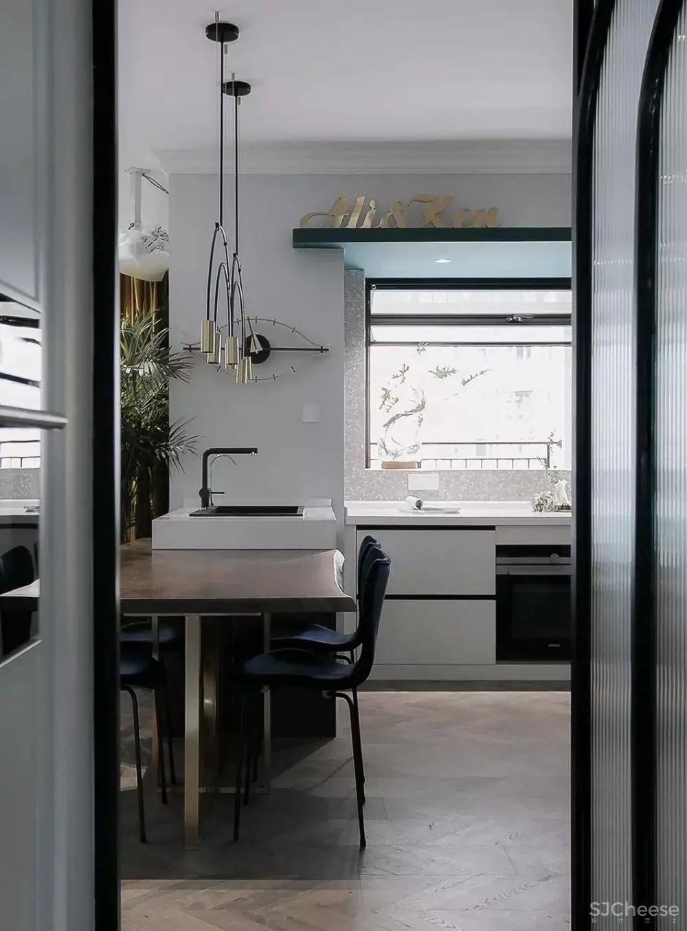 吾隅设计 | 你还敢再“色”一点吗？设计师！