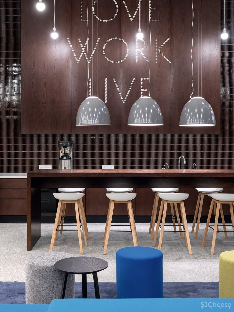 新作 | Ippolito Fleitz Group:上海 SOHO五角场3Q