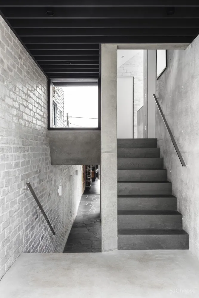 Benn & Penna Architects | 巴尔曼岩屋