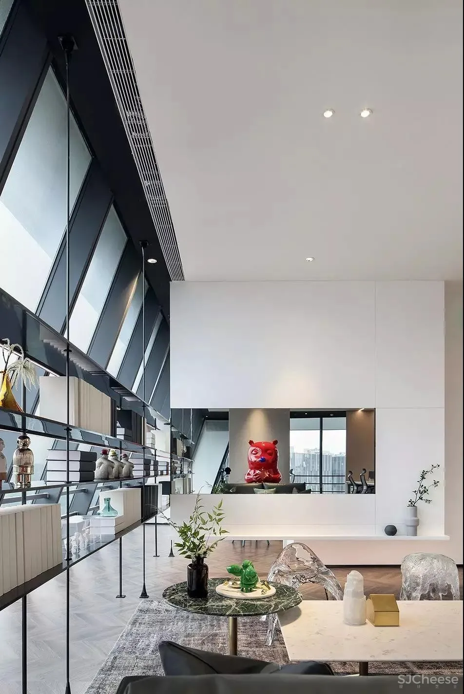 岳蒙新作:简而干练,跳脱于前!