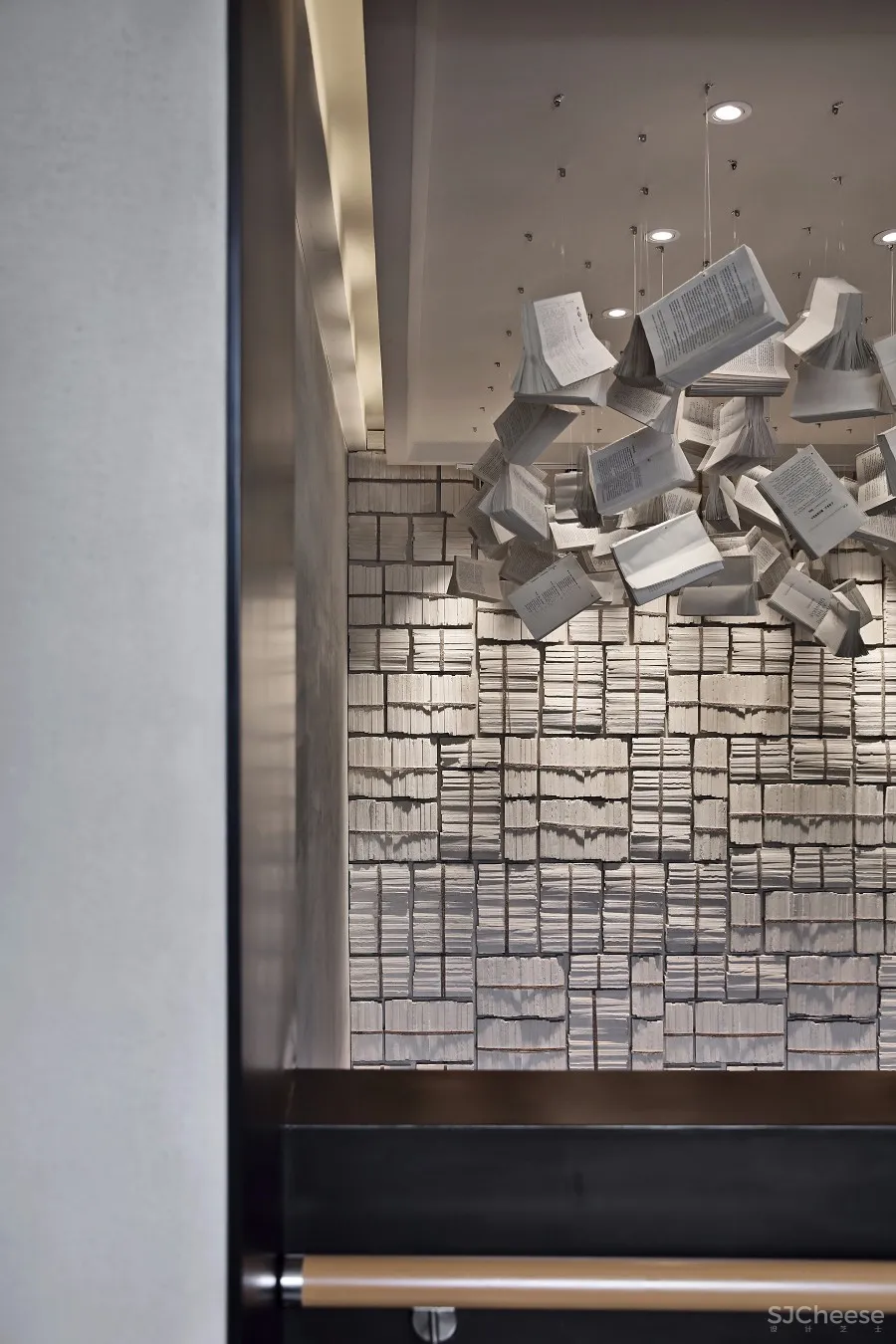 餐厅空间设计【艺鼎新作】晓升，一场撩拨情感的视觉与味觉的温馨体验