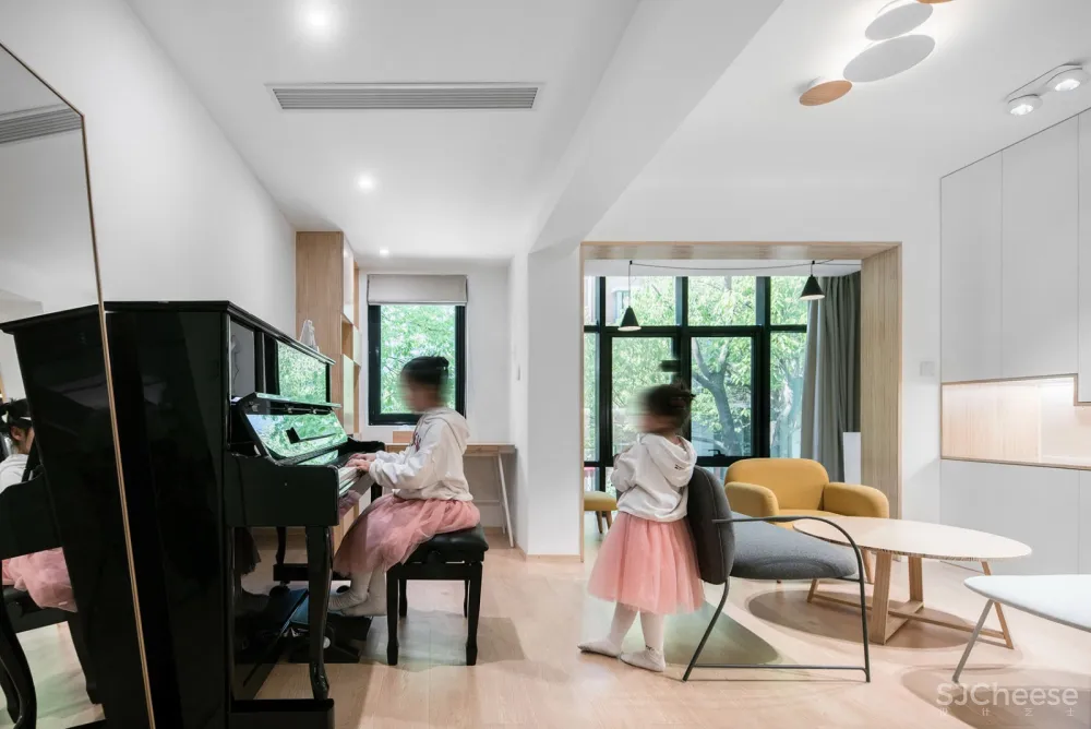 新作 | 大海小燕设计工作室：上海 几何空间 – 二娃乐园