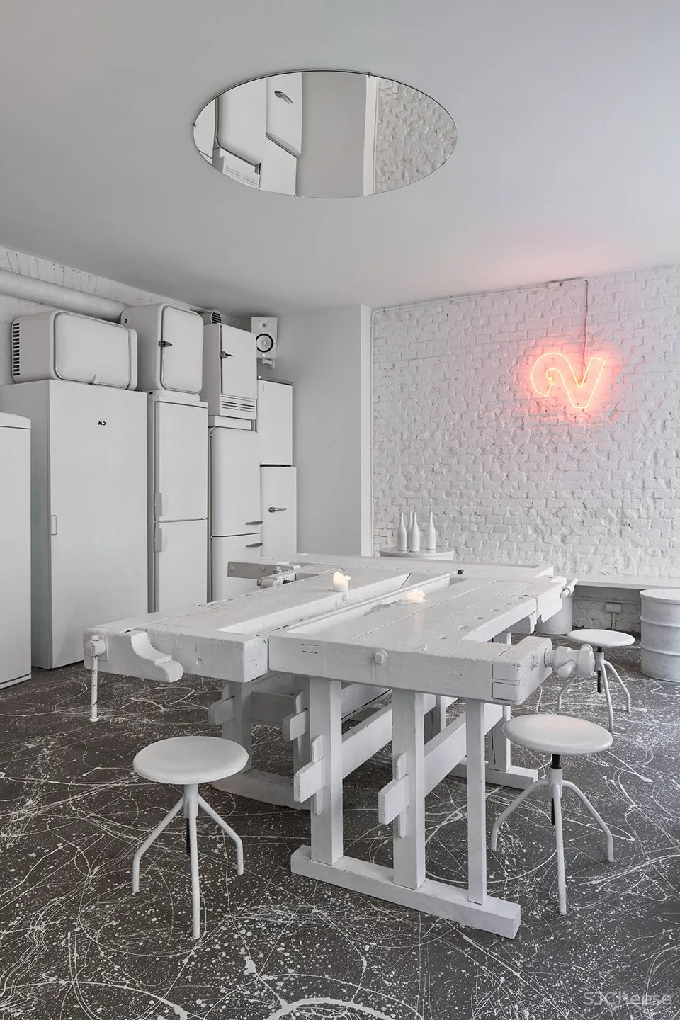 新作 | Jan Plecháč & Henry Wielgus:布拉格 Dvojka酒吧