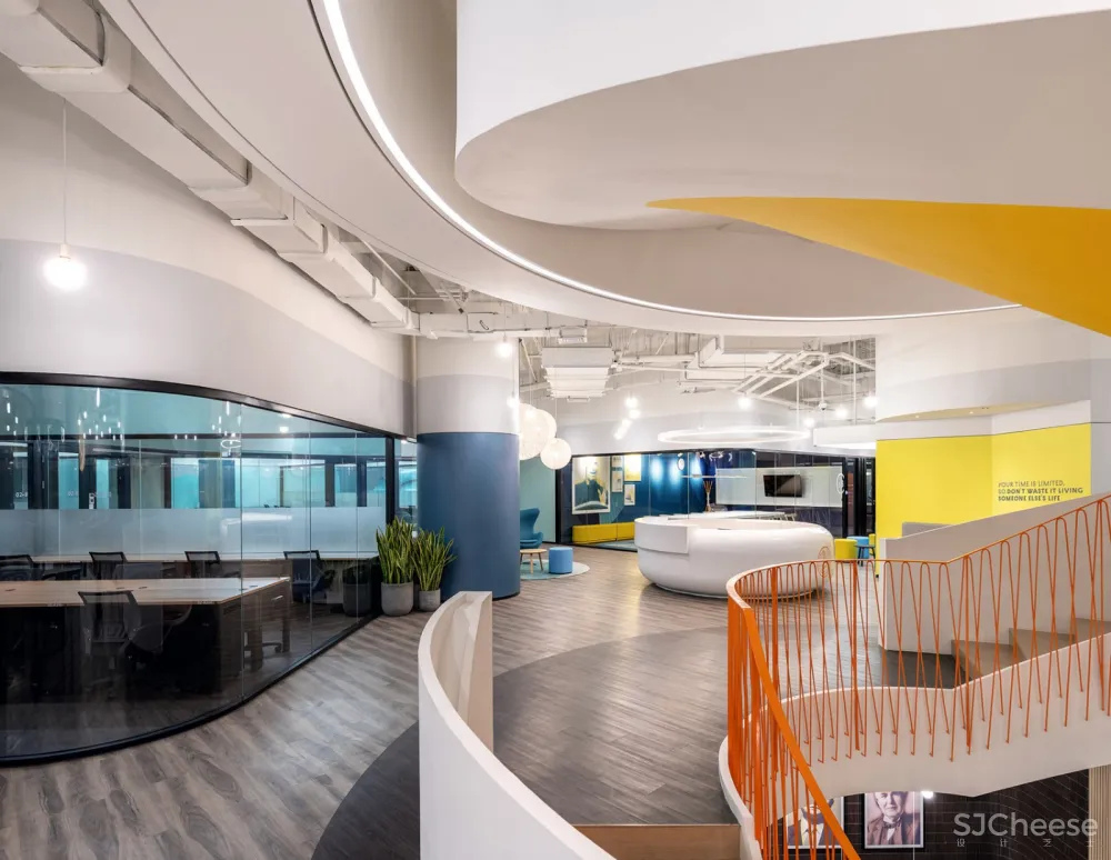 新作 | Ippolito Fleitz Group:上海 SOHO五角场3Q